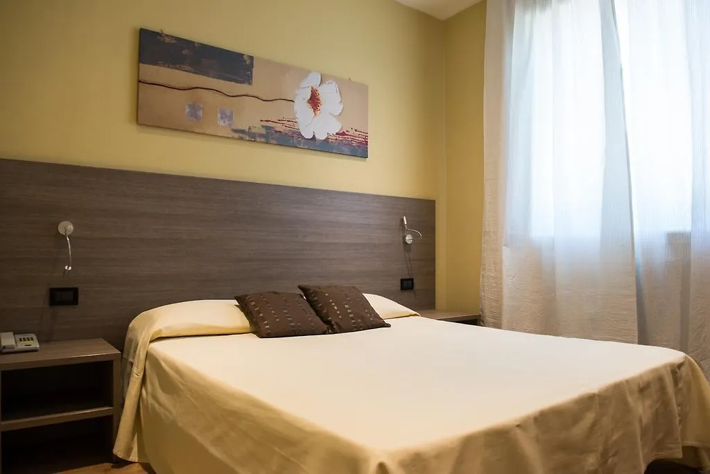 Albergo Grappolo D'Oro Montebelluna 3*,